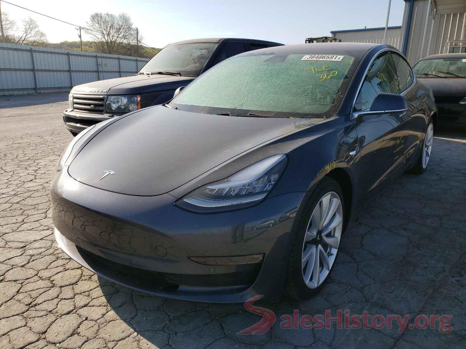 5YJ3E1EB9JF132689 2018 TESLA MODEL 3