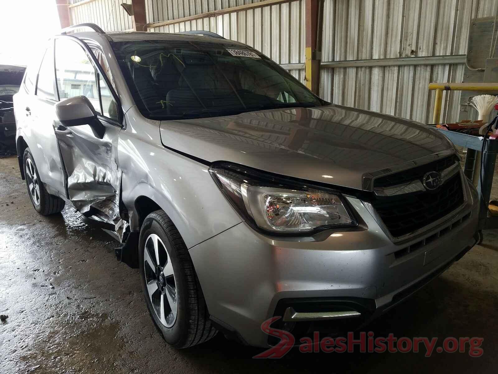 JF2SJAGC9HH563591 2017 SUBARU FORESTER