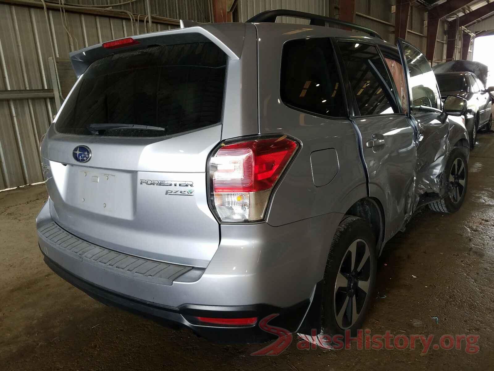 JF2SJAGC9HH563591 2017 SUBARU FORESTER