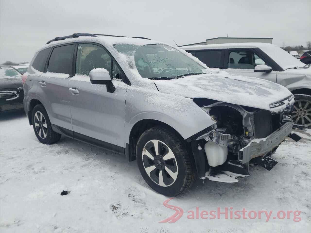 JF2SJAEC1HH445568 2017 SUBARU FORESTER