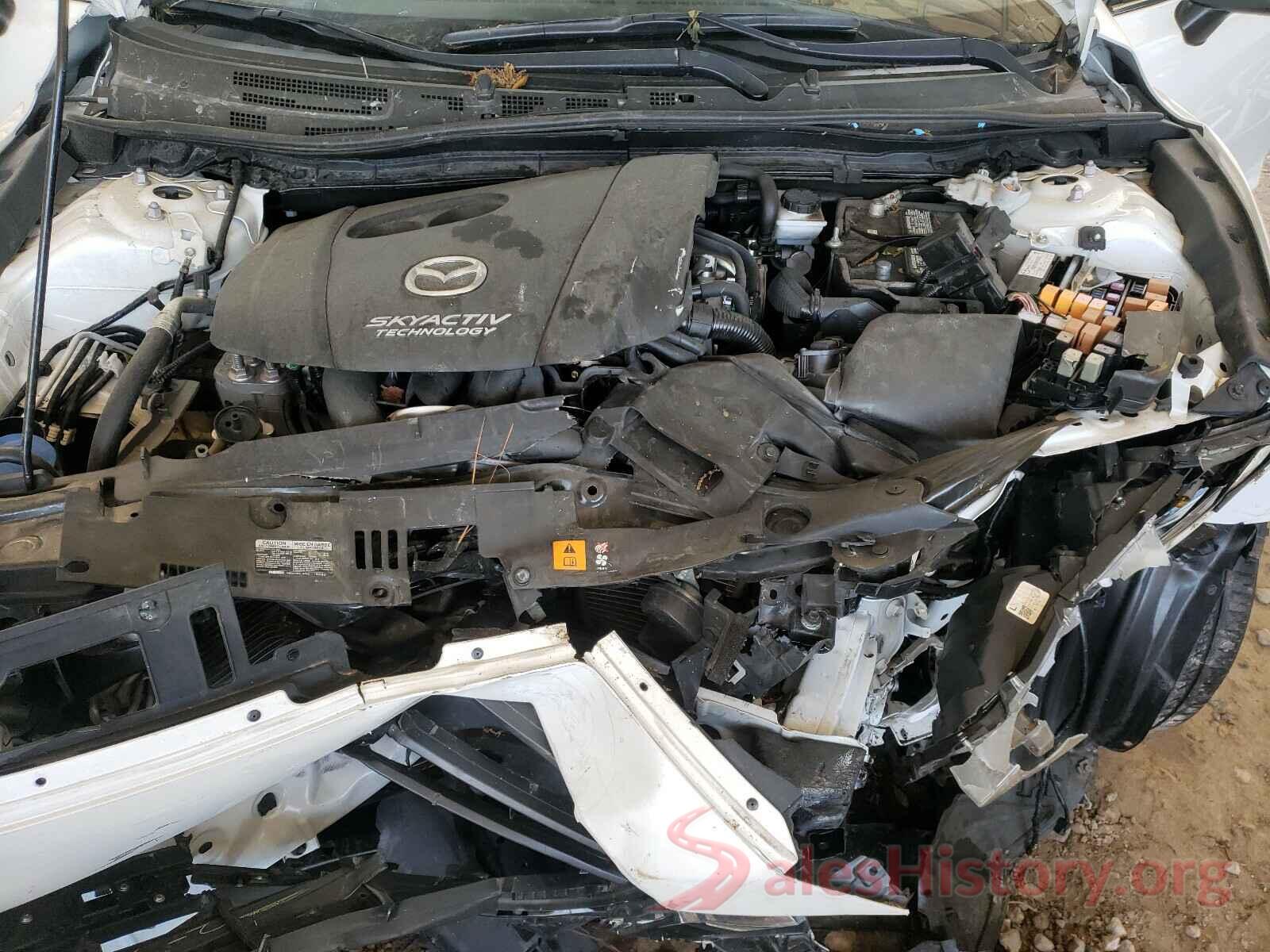 3MZBN1U75JM267654 2018 MAZDA 3