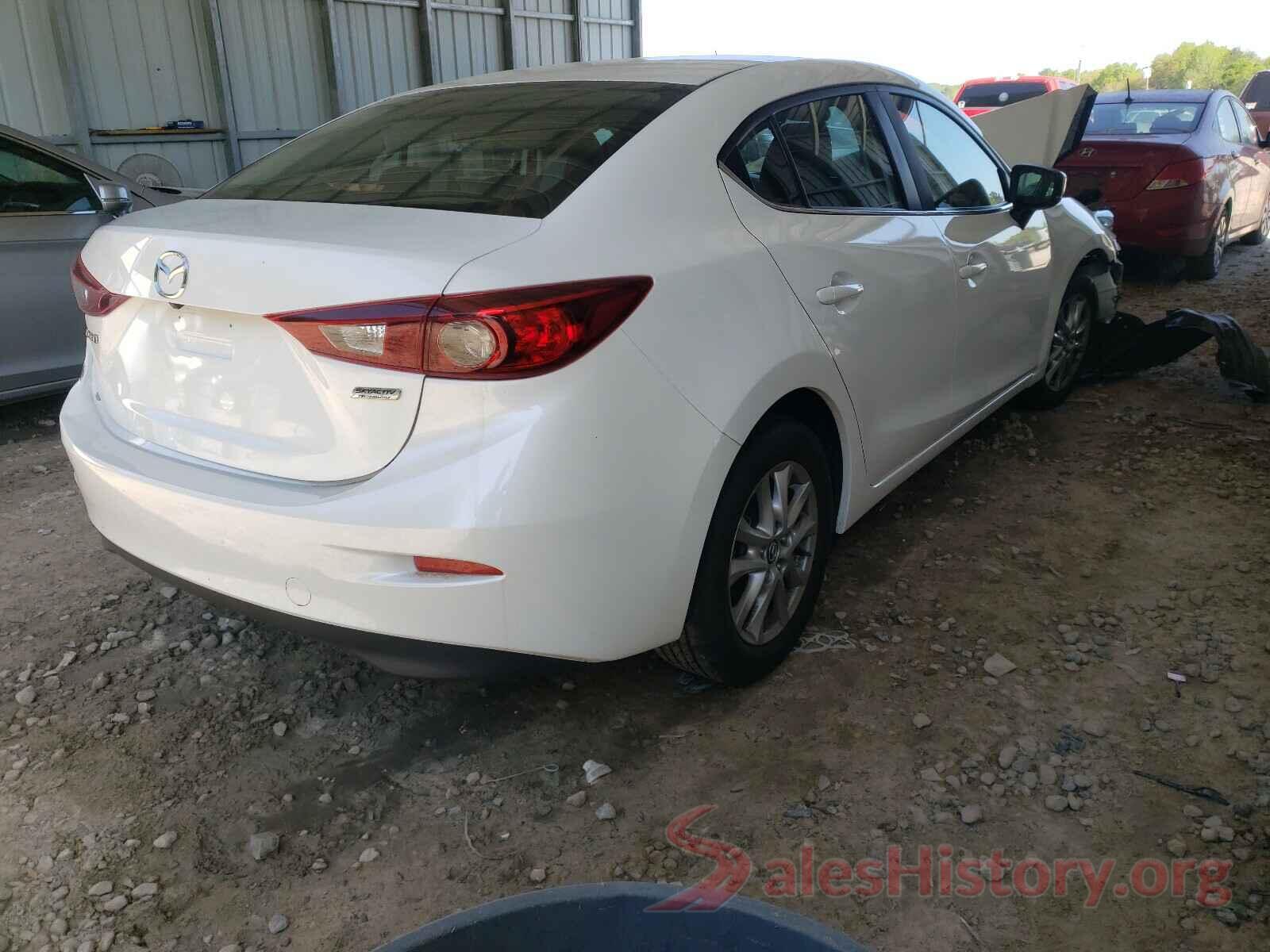 3MZBN1U75JM267654 2018 MAZDA 3