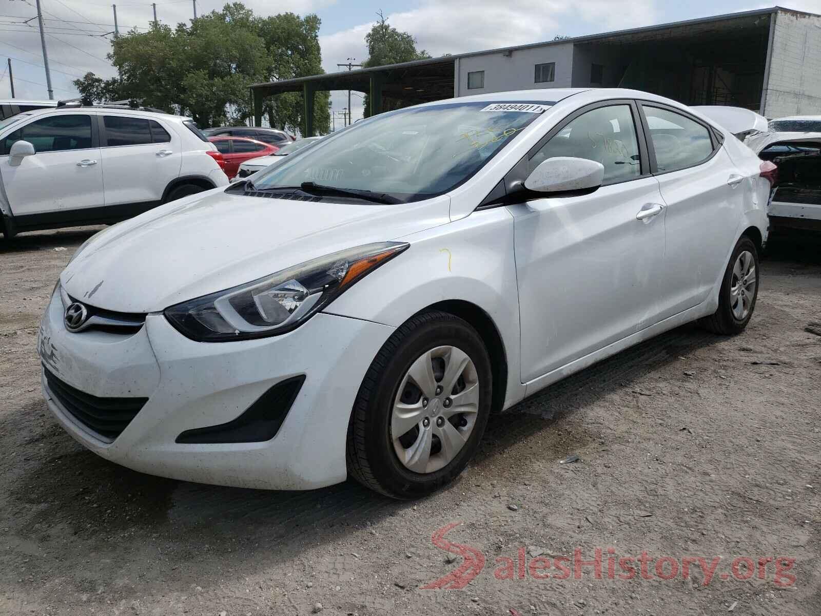 5NPDH4AE1GH740083 2016 HYUNDAI ELANTRA