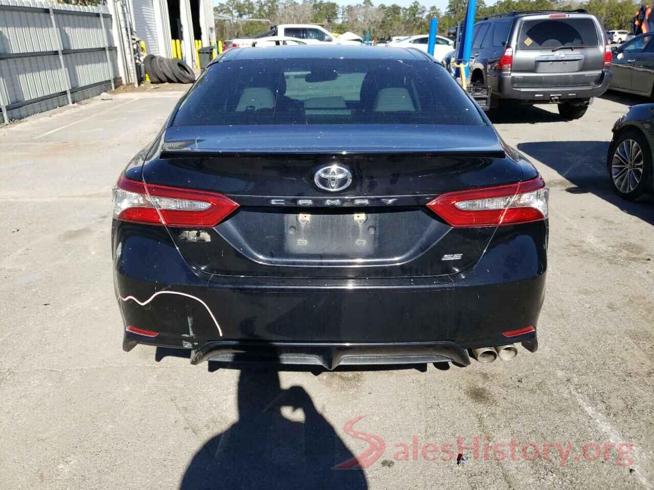 4T1B11HK9JU144802 2018 TOYOTA CAMRY