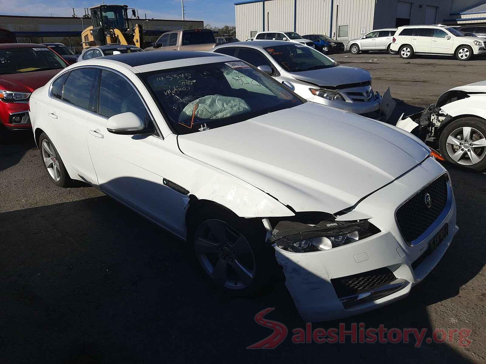 SAJBR4FX7JCY69738 2018 JAGUAR XF