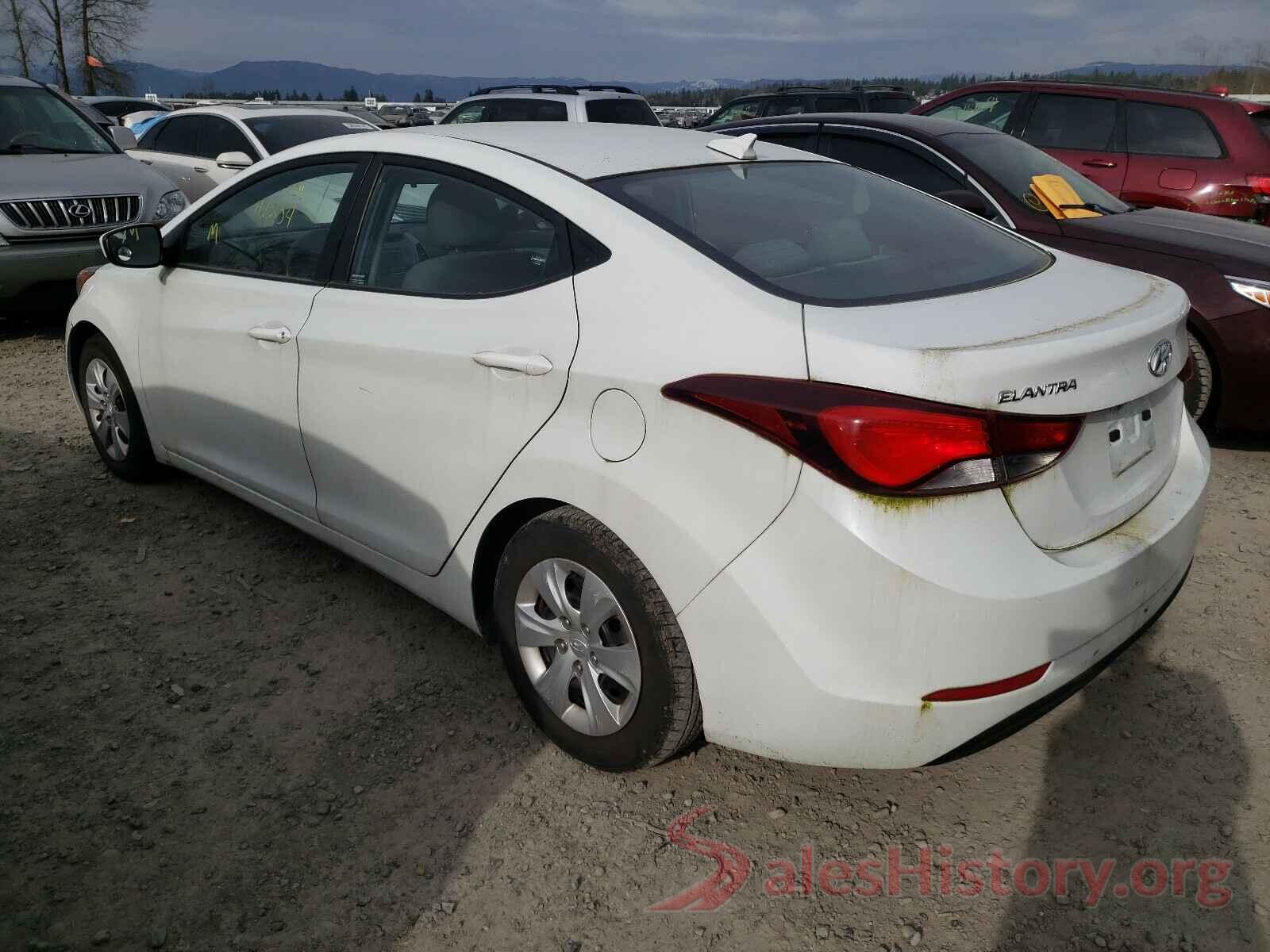 5NPDH4AE8GH716668 2016 HYUNDAI ELANTRA