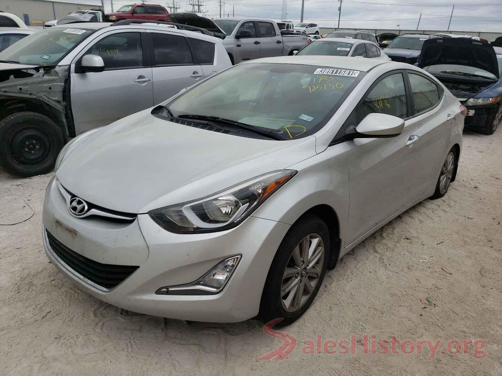 5NPDH4AE8GH725130 2016 HYUNDAI ELANTRA