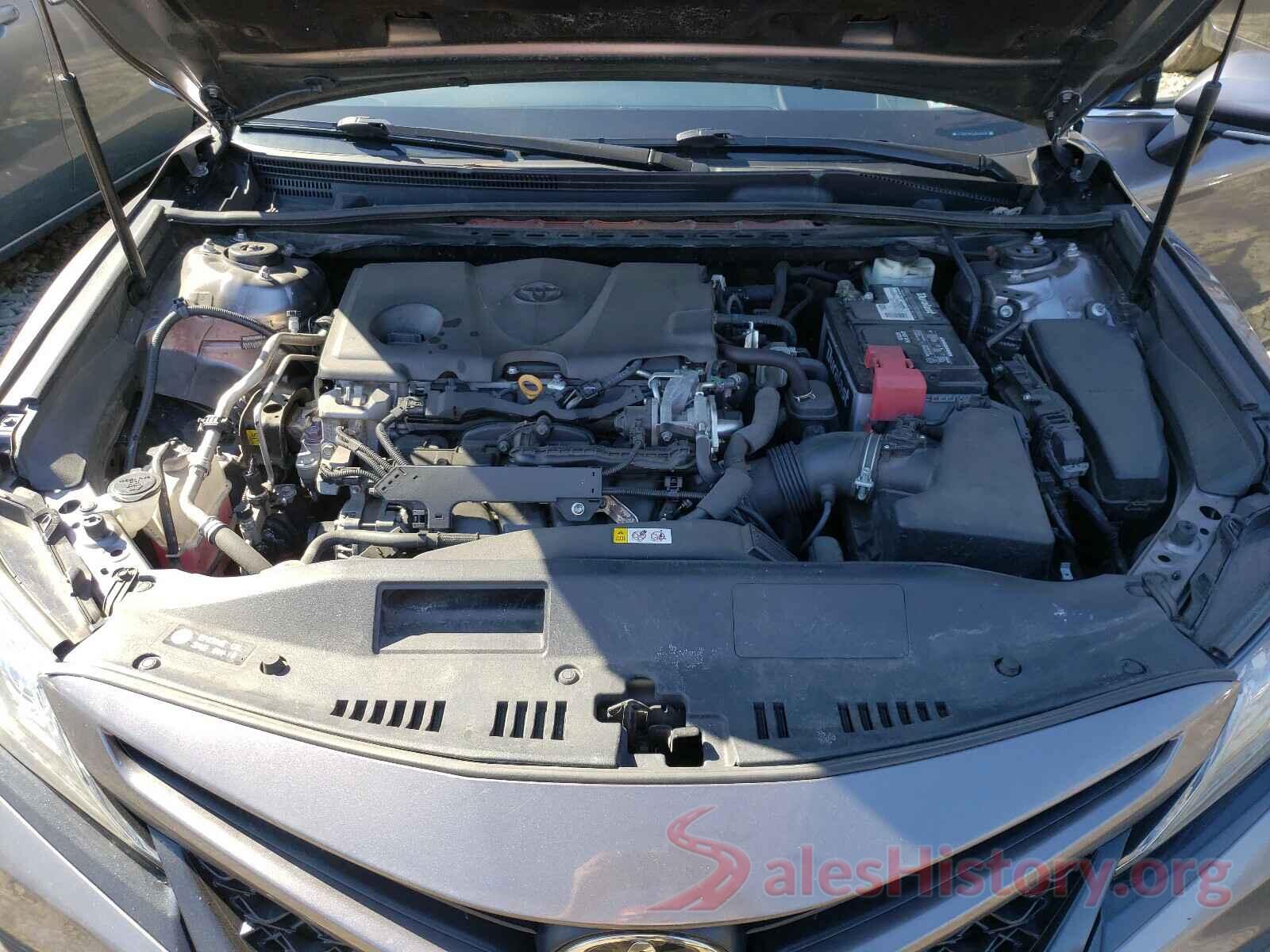 4T1B61HK3JU023300 2018 TOYOTA CAMRY