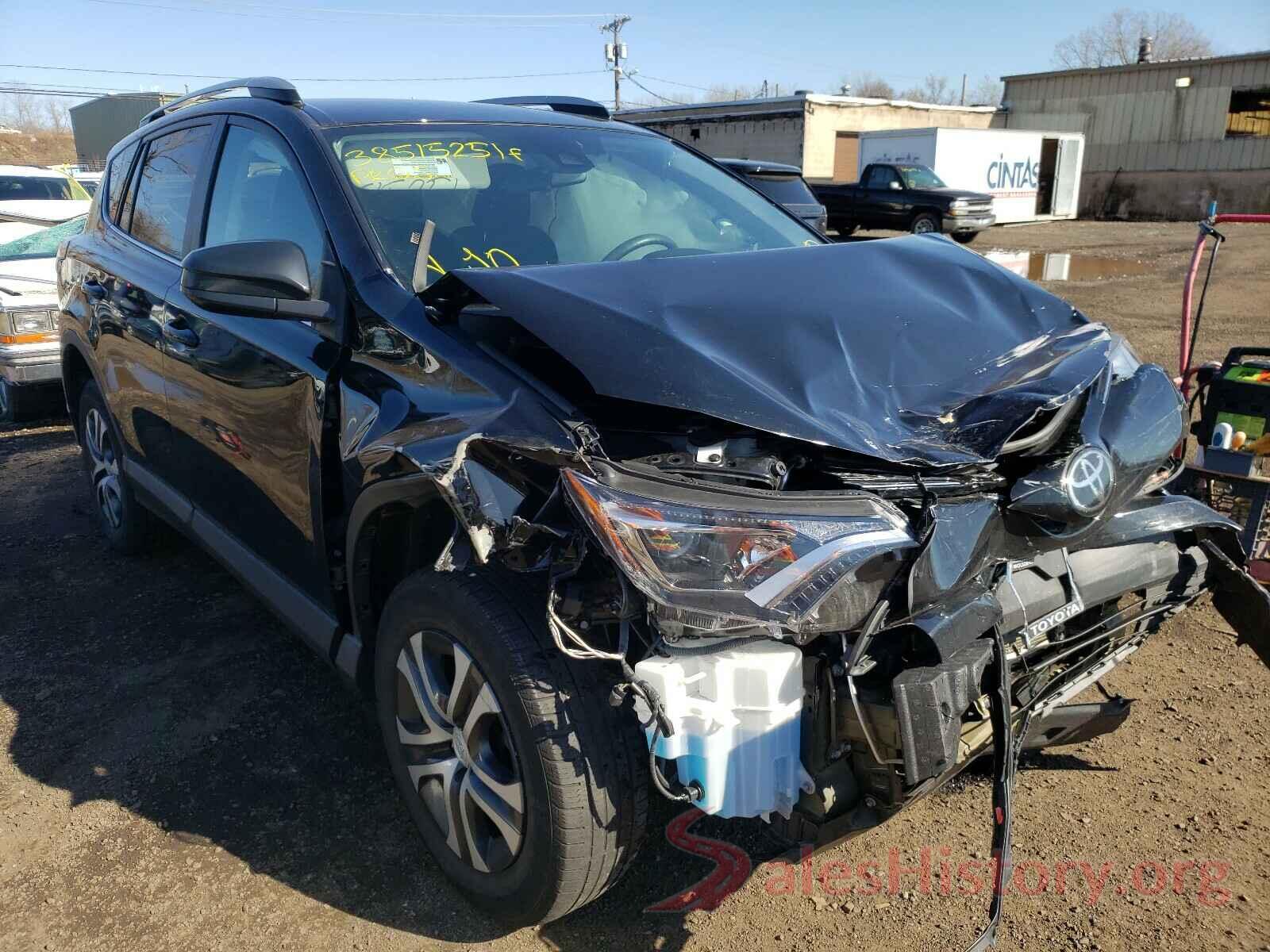 2T3BFREV7HW620271 2017 TOYOTA RAV4