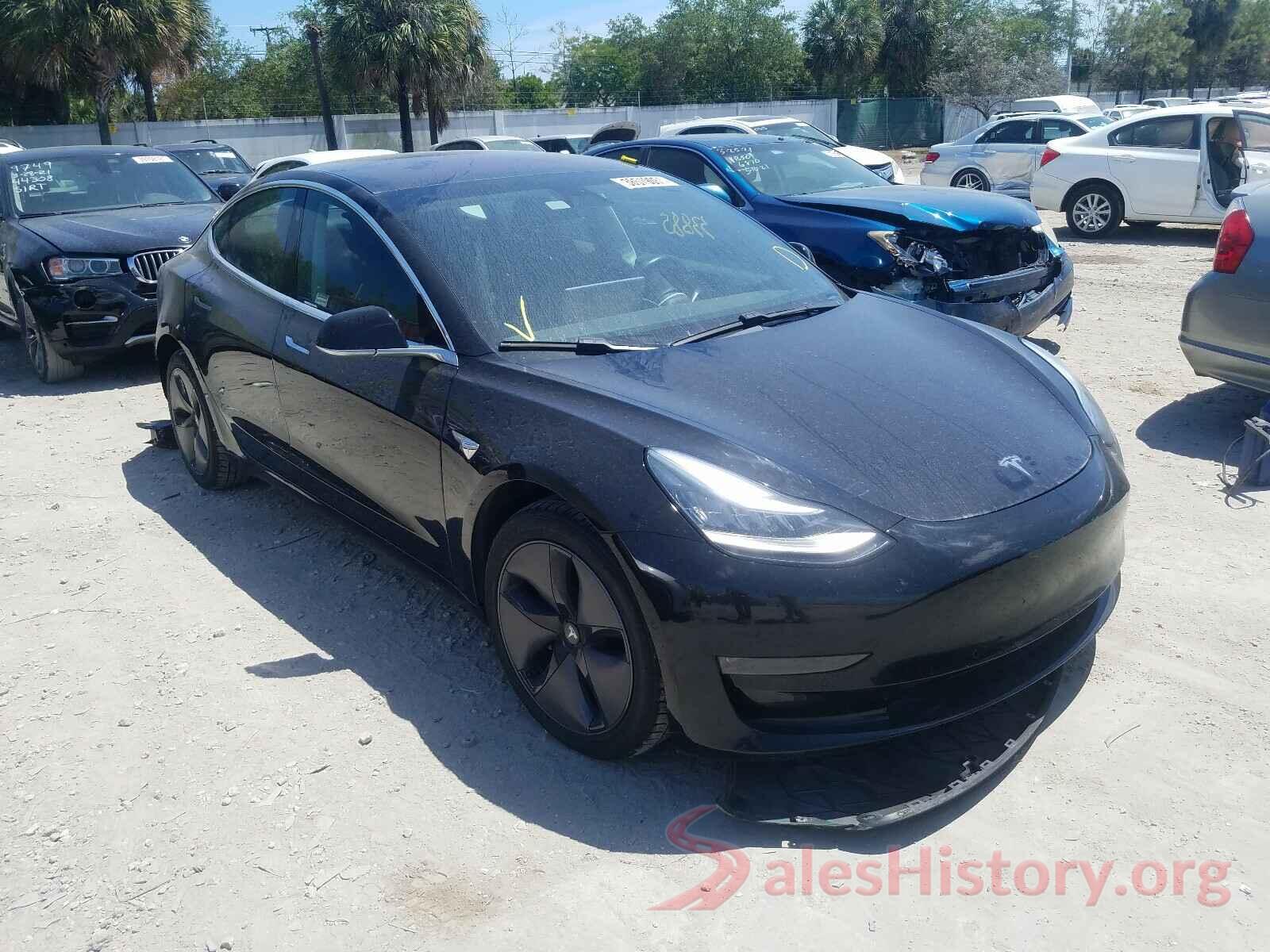 5YJ3E1EB7JF178716 2018 TESLA MODEL 3