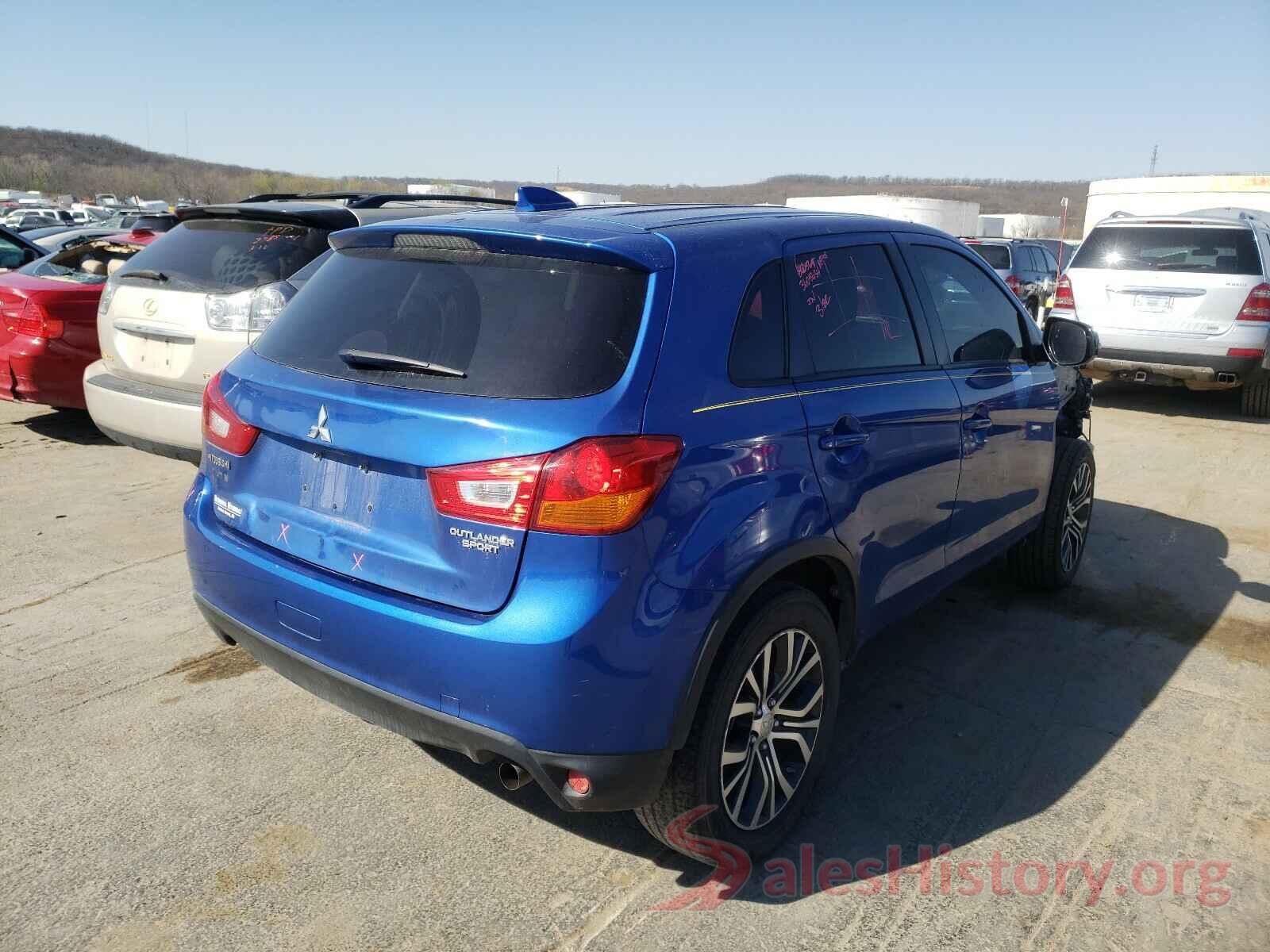 JA4AP3AUXHZ024083 2017 MITSUBISHI OUTLANDER