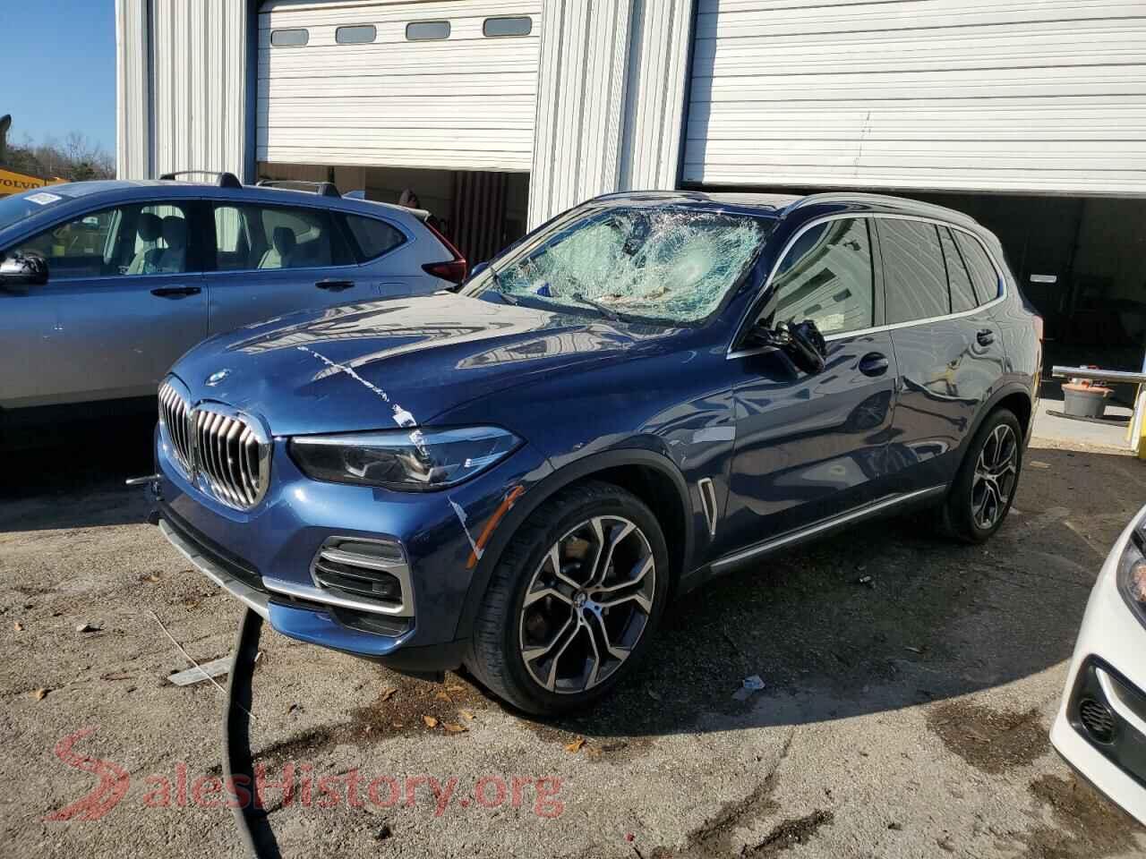 5UXCR4C06N9J42117 2022 BMW X5
