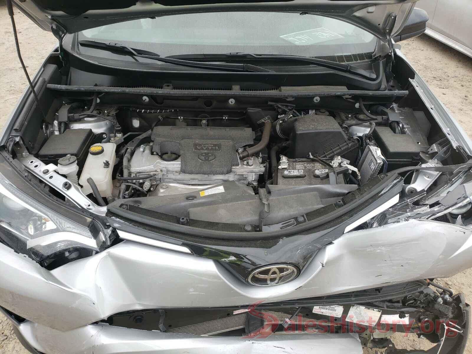 2T3ZFREV4HW326440 2017 TOYOTA RAV4