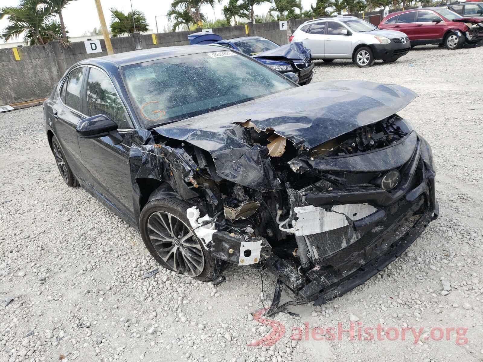 4T1B11HK4KU279753 2019 TOYOTA CAMRY