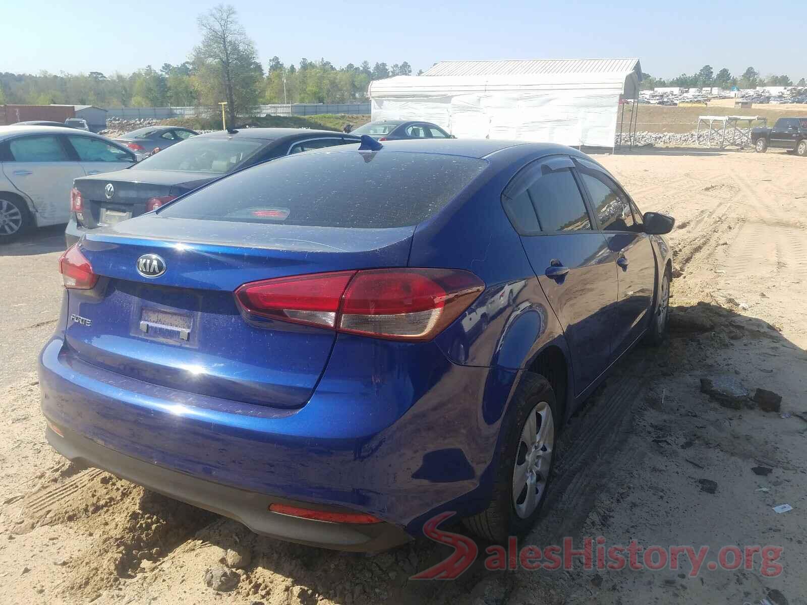 3KPFK4A75HE114165 2017 KIA FORTE