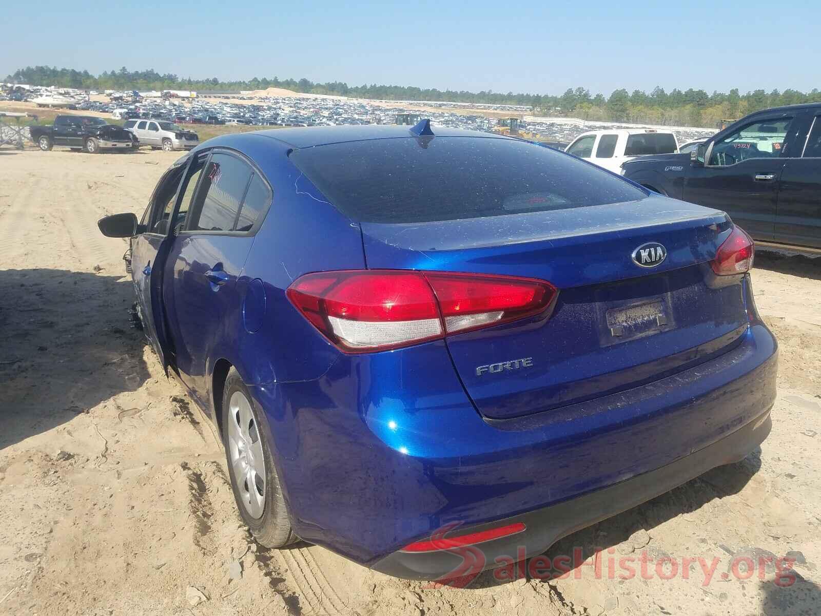 3KPFK4A75HE114165 2017 KIA FORTE