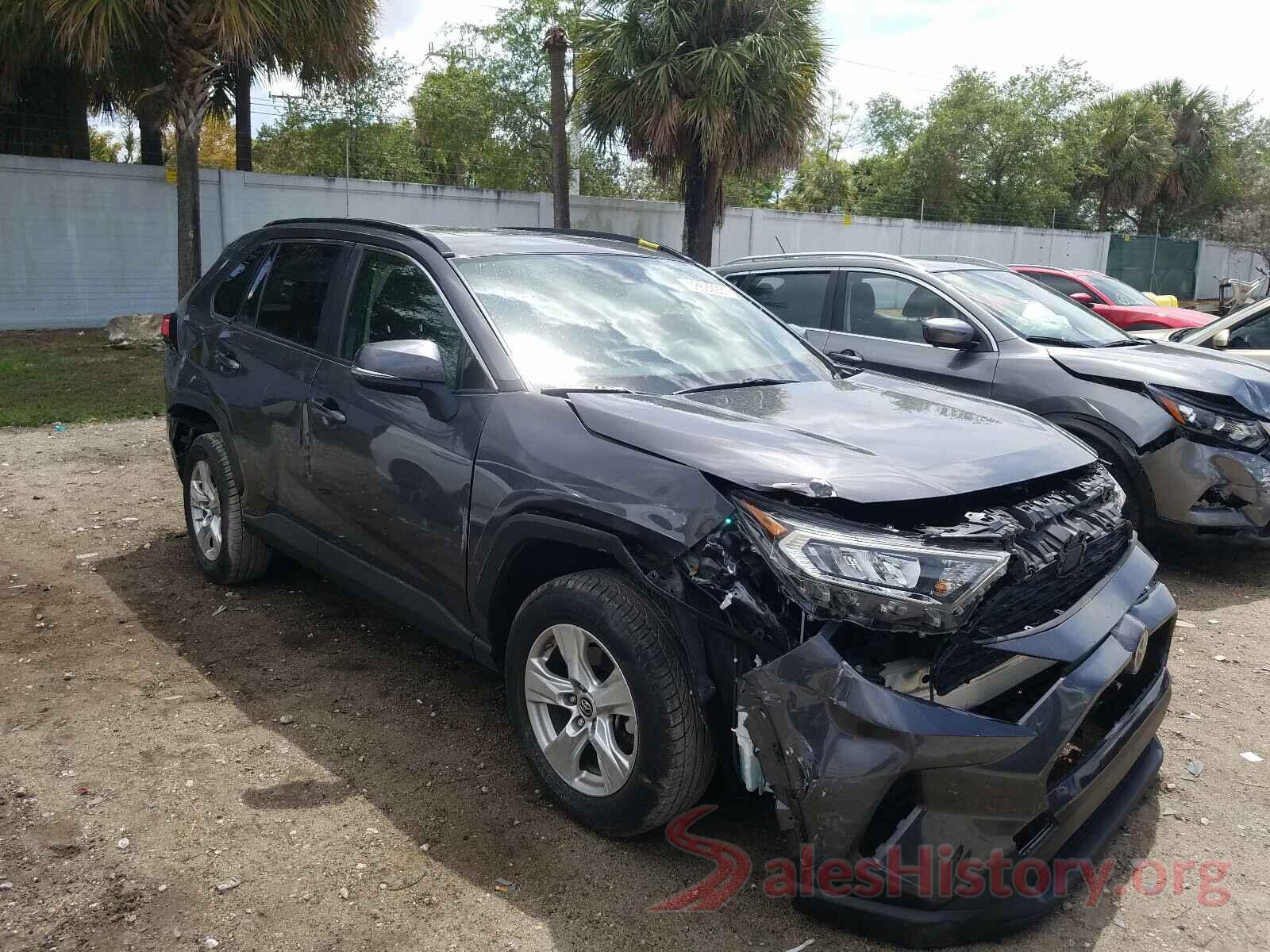 JTMW1RFV8KJ013803 2019 TOYOTA RAV4