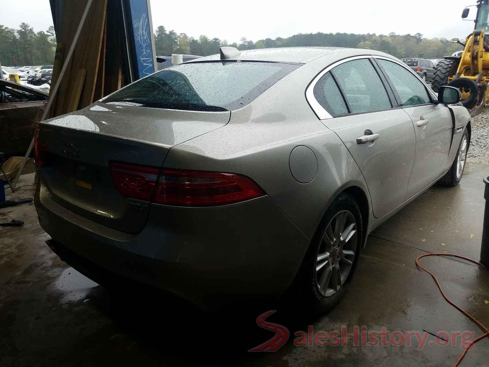 SAJAJ4BN6HA976762 2017 JAGUAR XE