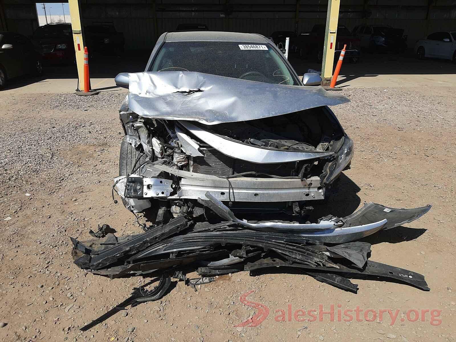 4T1B11HK8JU579195 2018 TOYOTA CAMRY