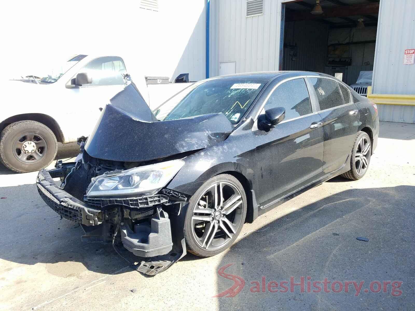 1HGCR2F57HA050872 2017 HONDA ACCORD