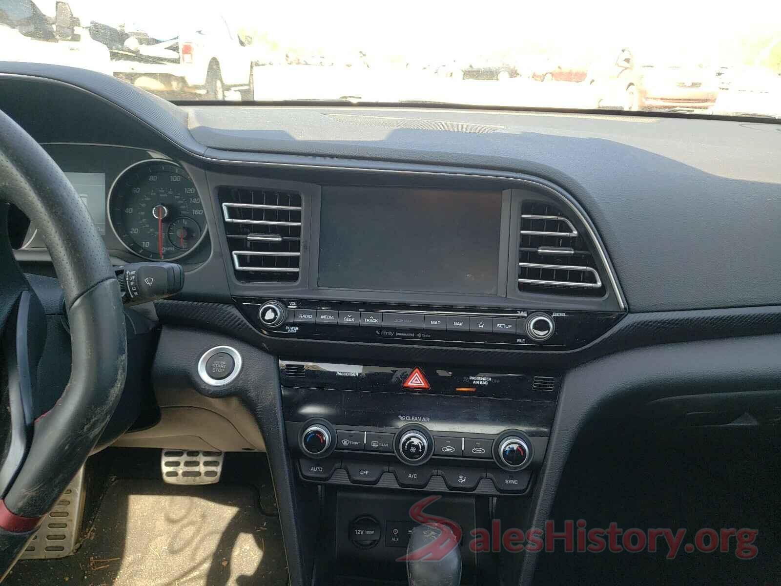 KMHD04LB9KU820641 2019 HYUNDAI ELANTRA