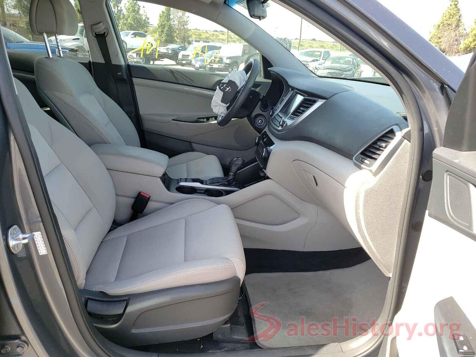 KM8J33A42JU690192 2018 HYUNDAI TUCSON