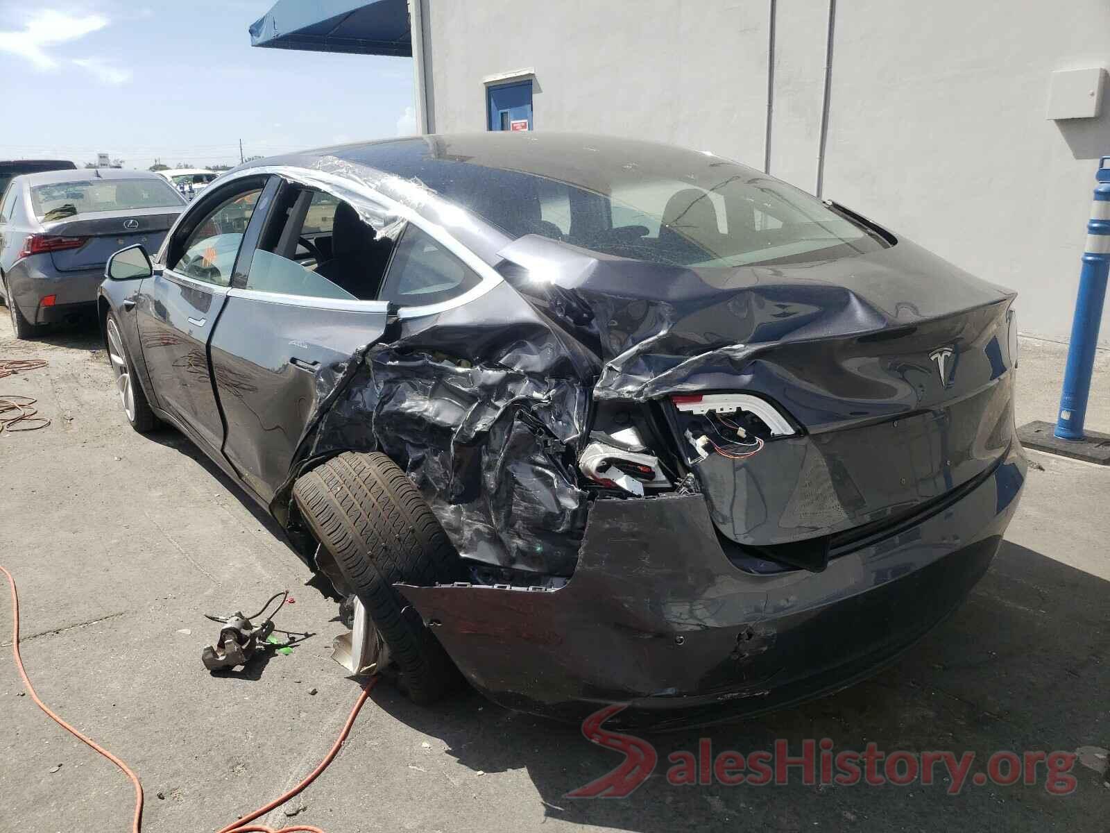 5YJ3E1EA1JF102142 2018 TESLA MODEL 3