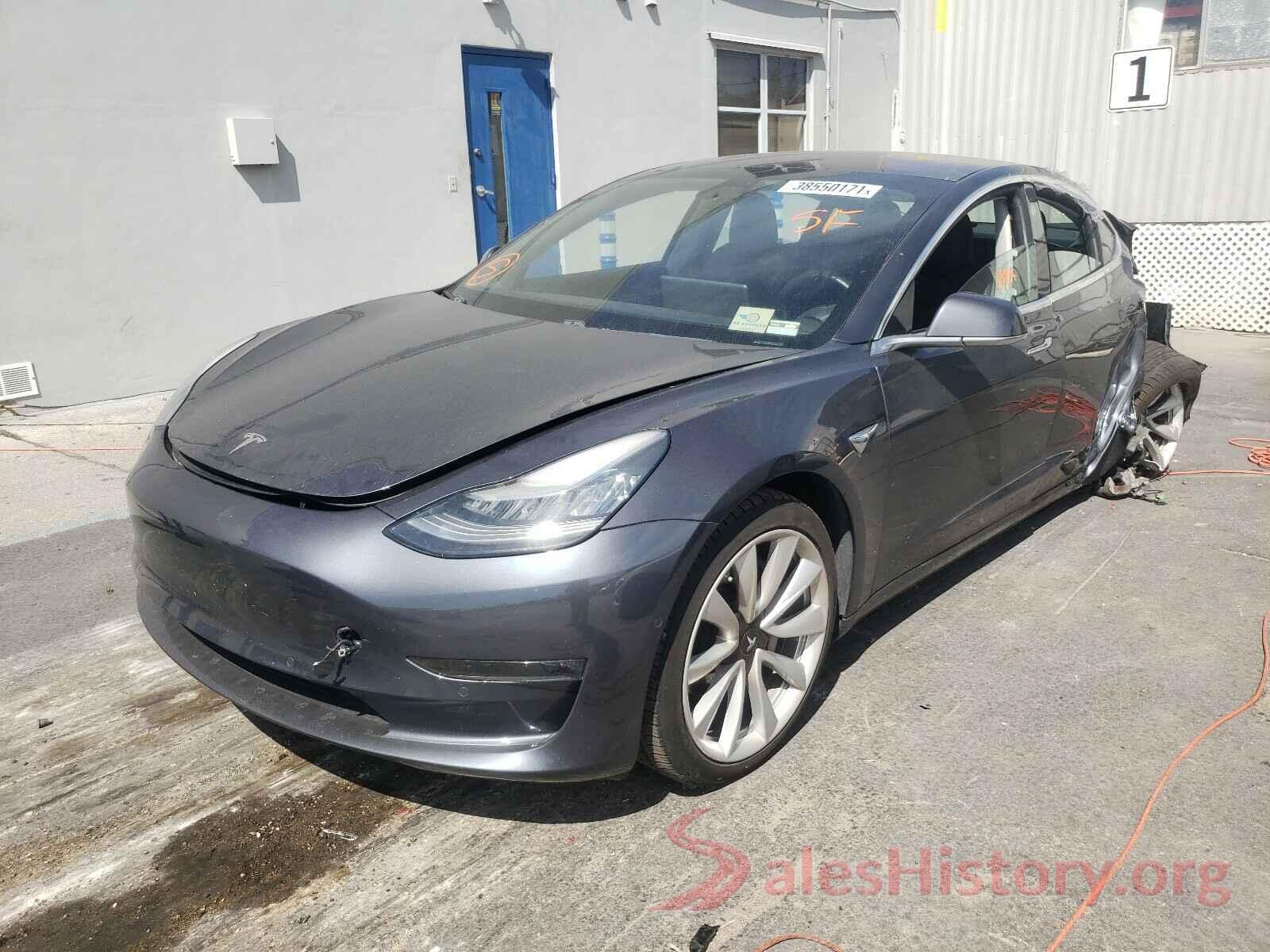 5YJ3E1EA1JF102142 2018 TESLA MODEL 3