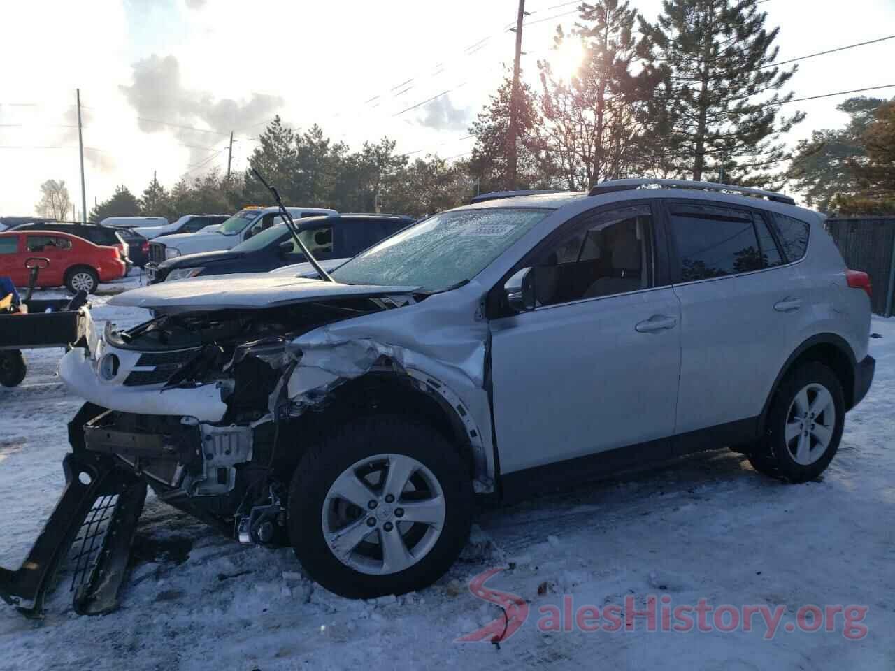 2T3RFREV8EW135177 2014 TOYOTA RAV4