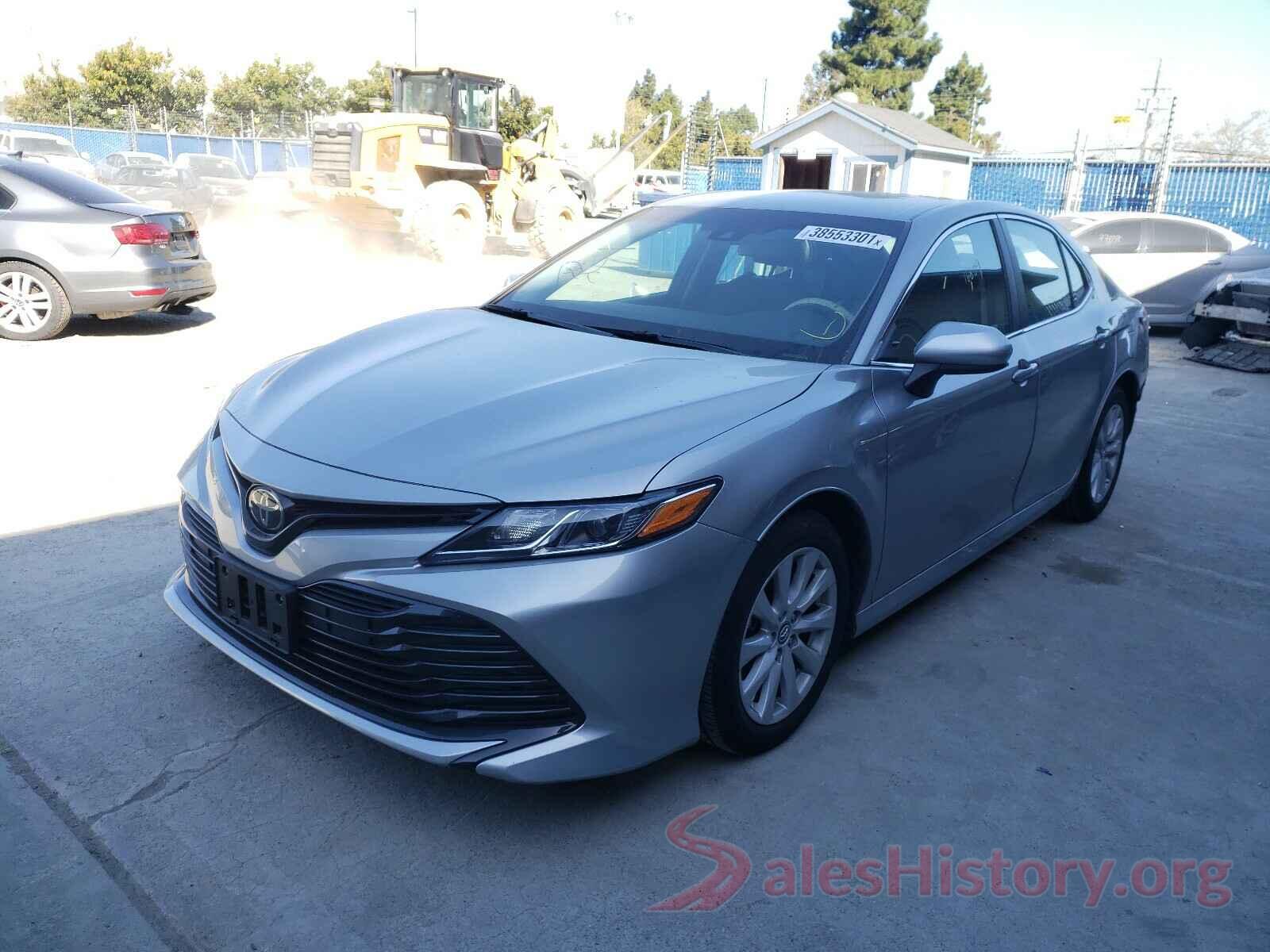 4T1B11HK1JU145734 2018 TOYOTA CAMRY