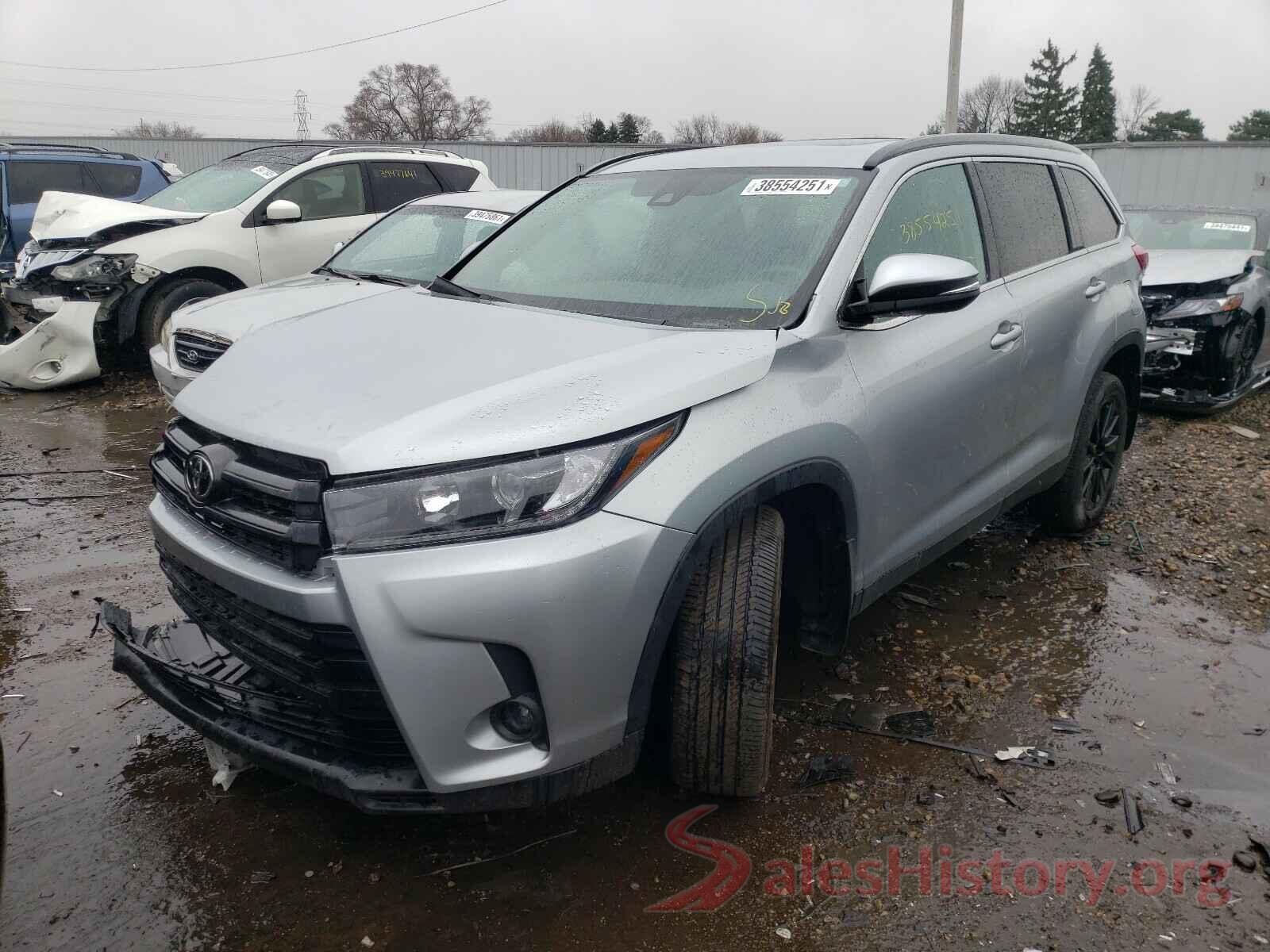 5TDJZRFH0KS625767 2019 TOYOTA HIGHLANDER