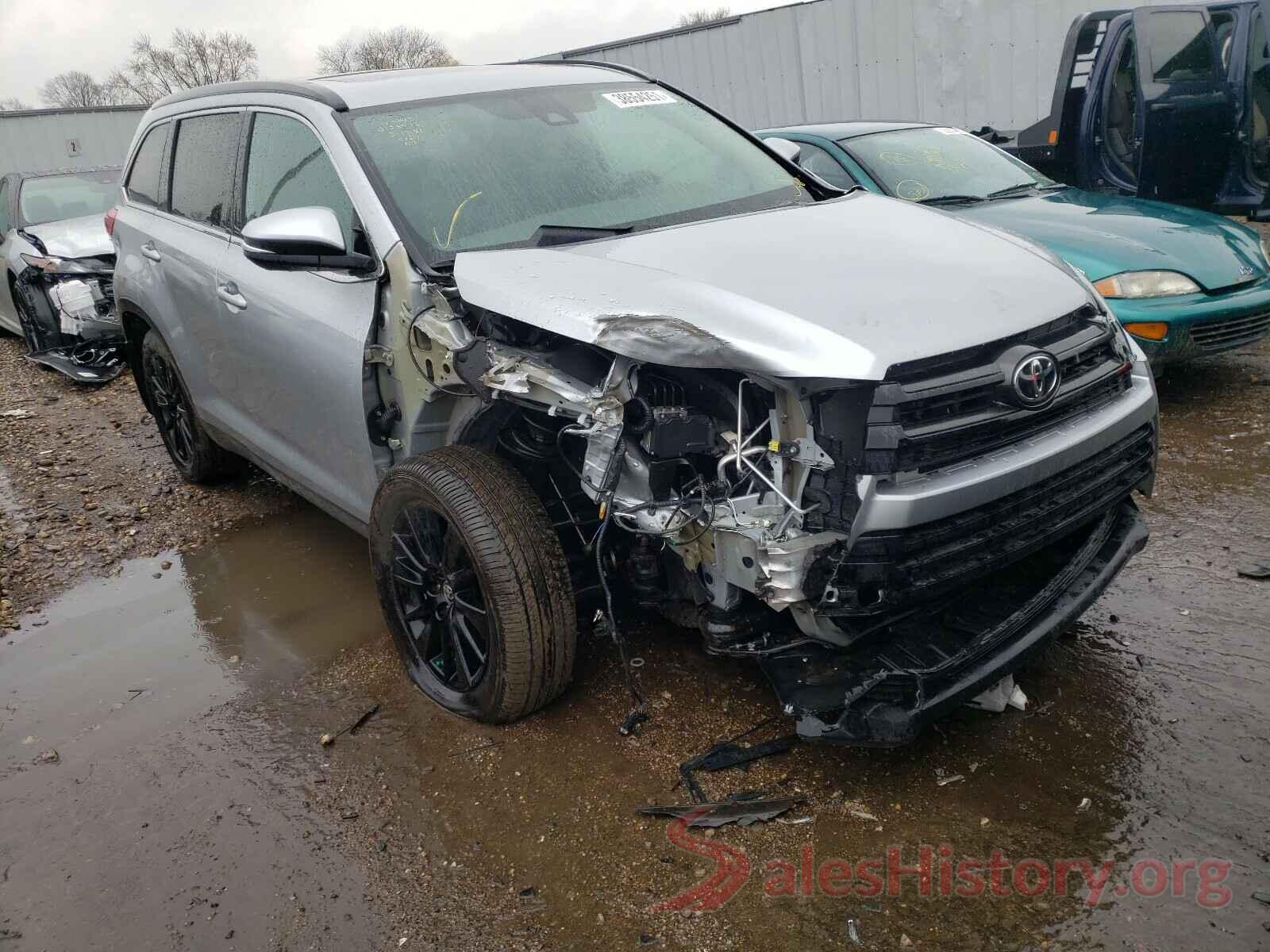 5TDJZRFH0KS625767 2019 TOYOTA HIGHLANDER