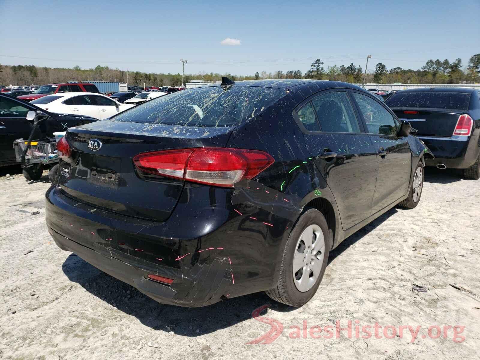 3KPFK4A71JE237015 2018 KIA FORTE