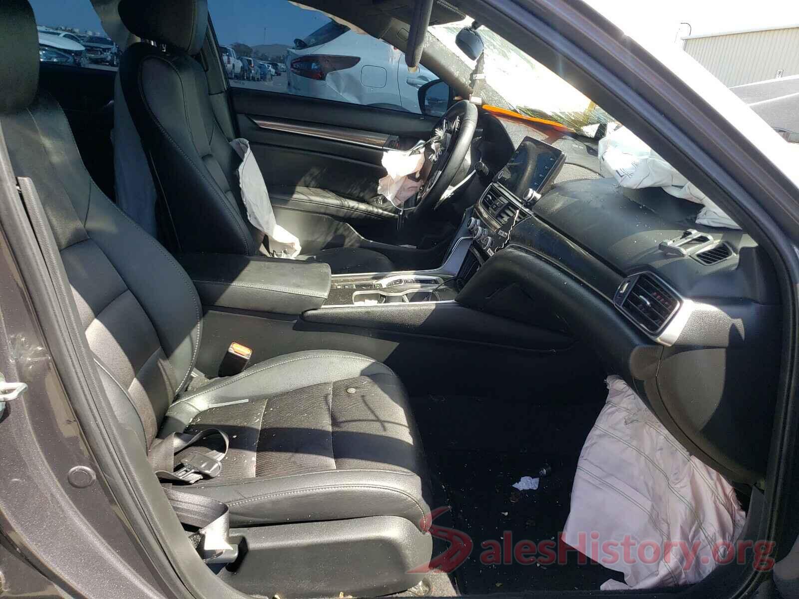 1HGCV2F31KA003113 2019 HONDA ACCORD