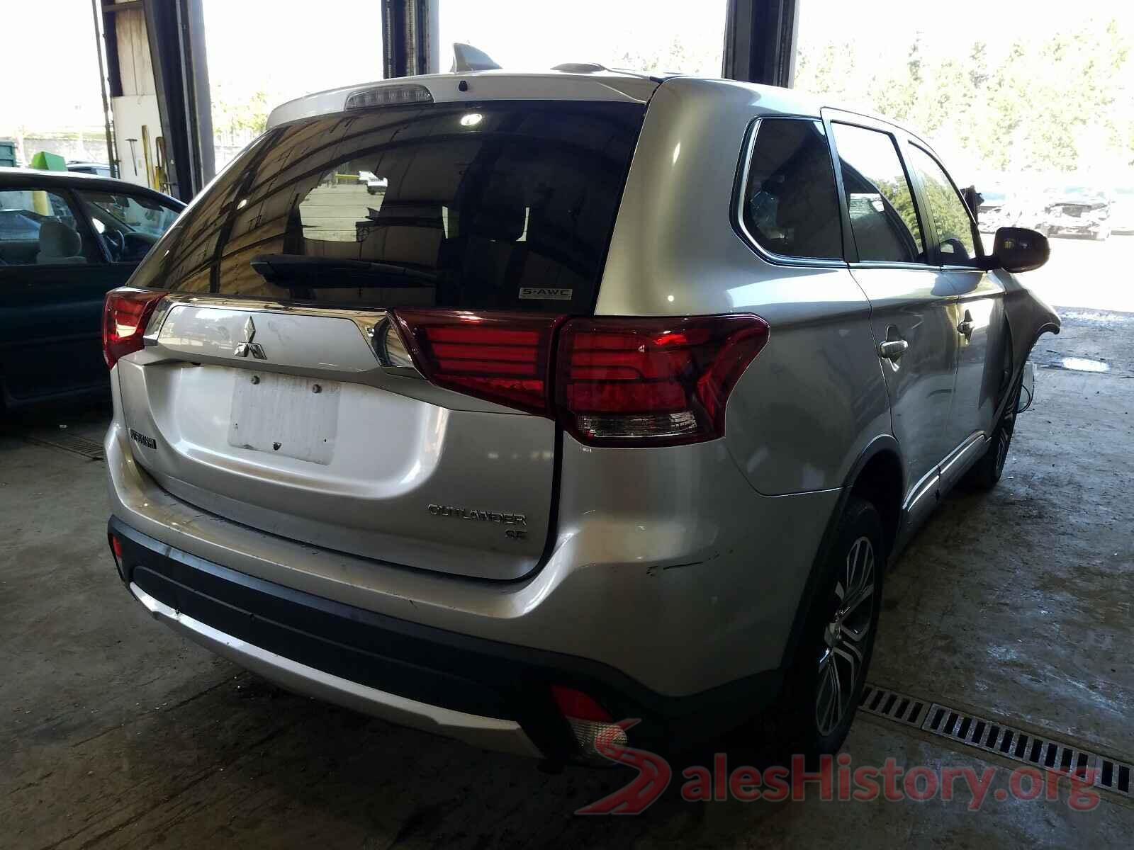 JA4AZ3A39JZ005239 2018 MITSUBISHI OUTLANDER