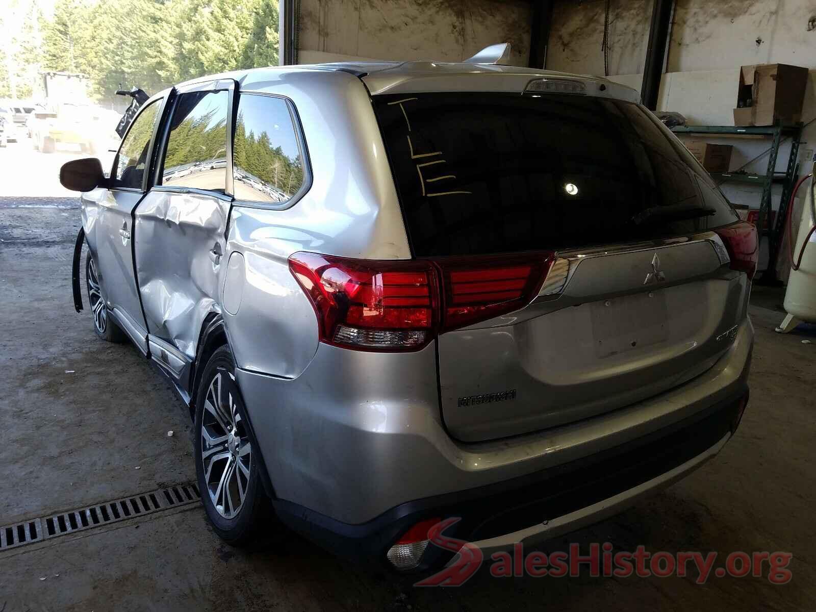 JA4AZ3A39JZ005239 2018 MITSUBISHI OUTLANDER