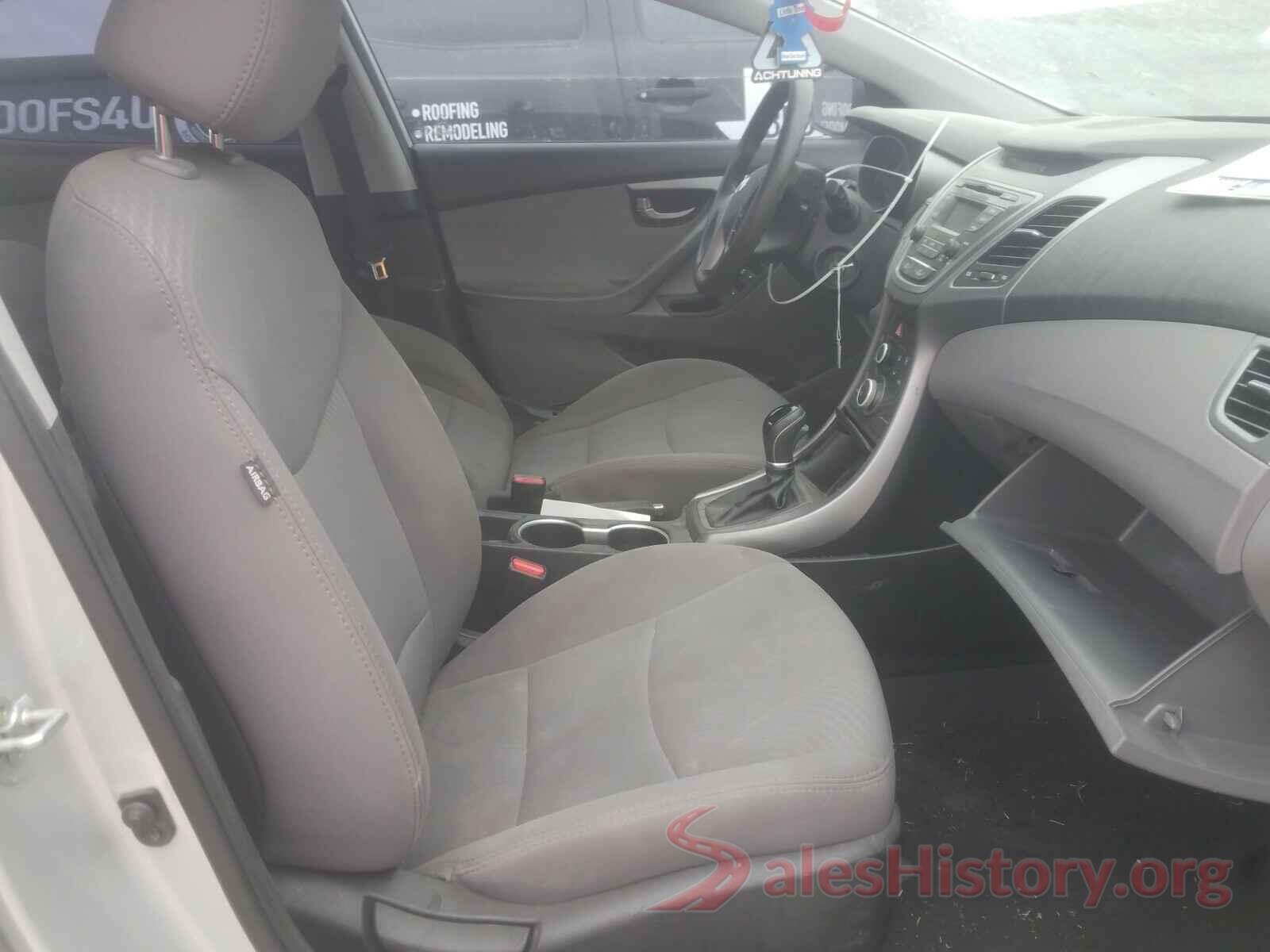 5NPDH4AE0GH698635 2016 HYUNDAI ELANTRA