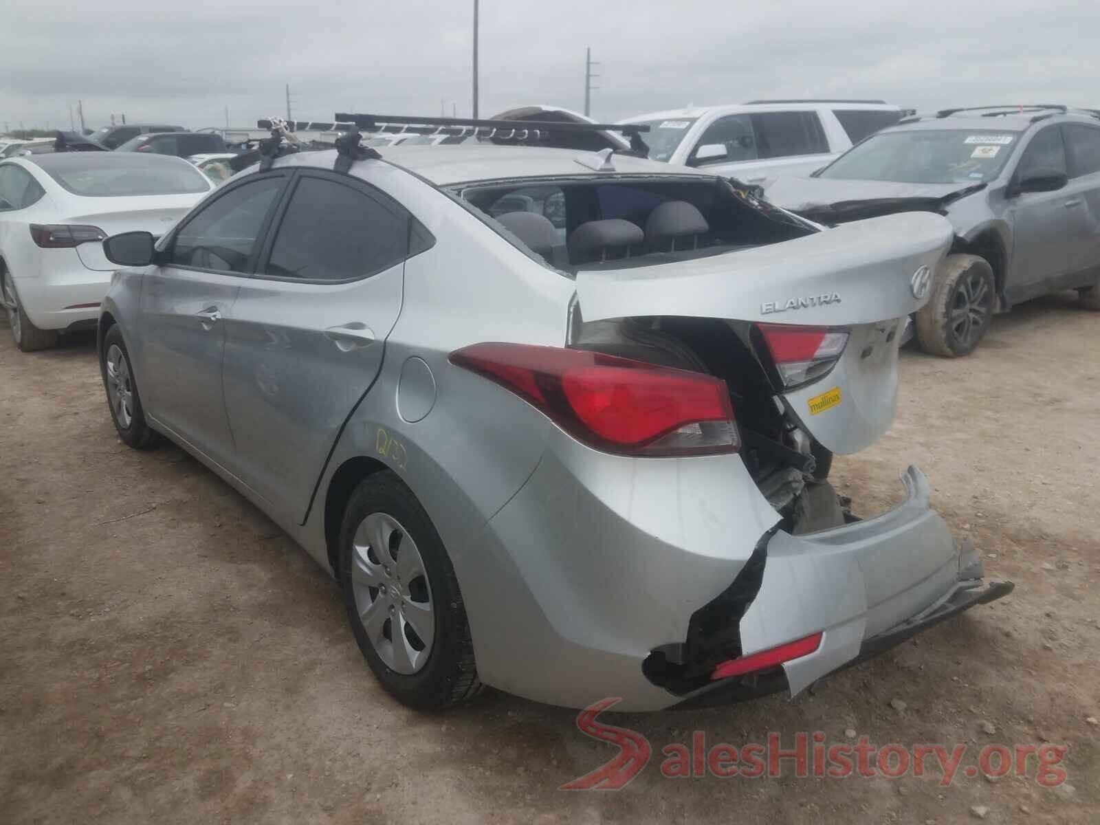 5NPDH4AE0GH698635 2016 HYUNDAI ELANTRA