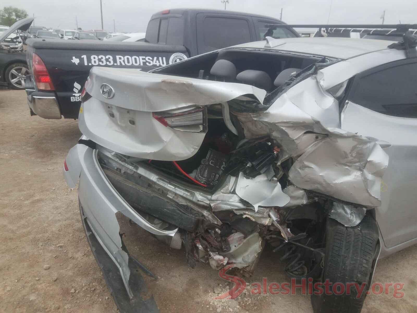 5NPDH4AE0GH698635 2016 HYUNDAI ELANTRA