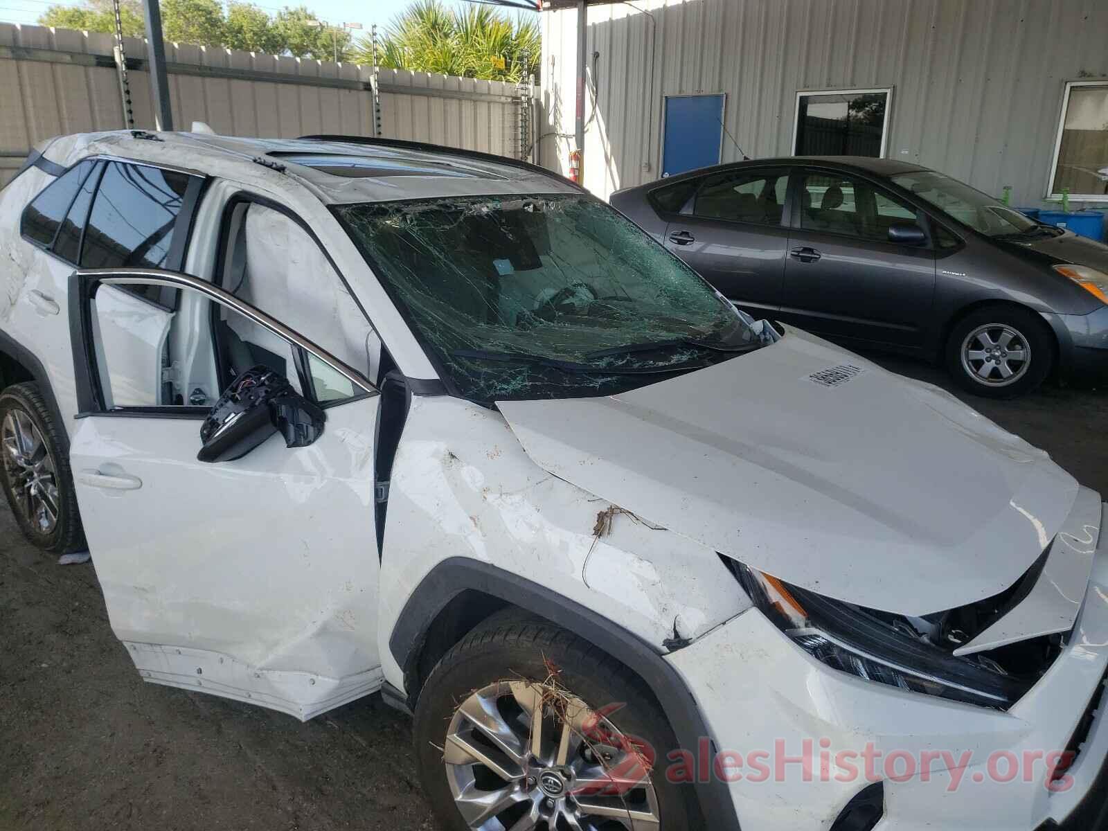 JTMC1RFV3KJ014571 2019 TOYOTA RAV4