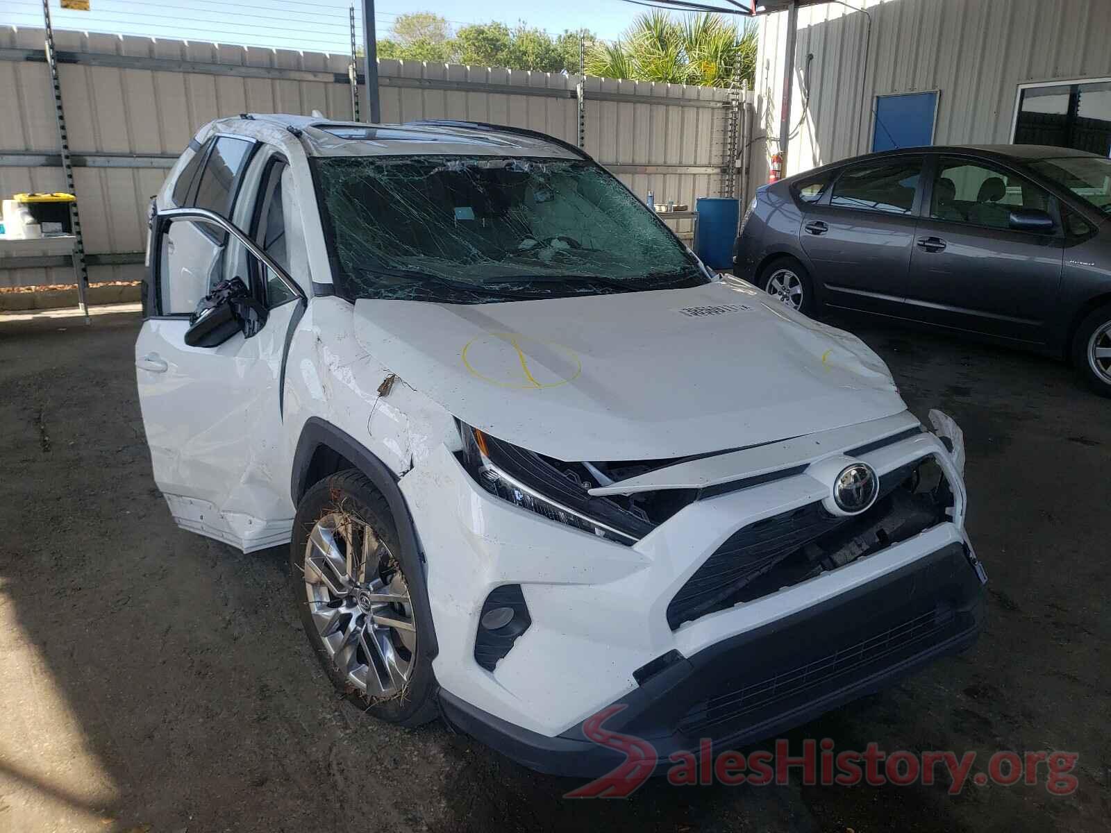 JTMC1RFV3KJ014571 2019 TOYOTA RAV4