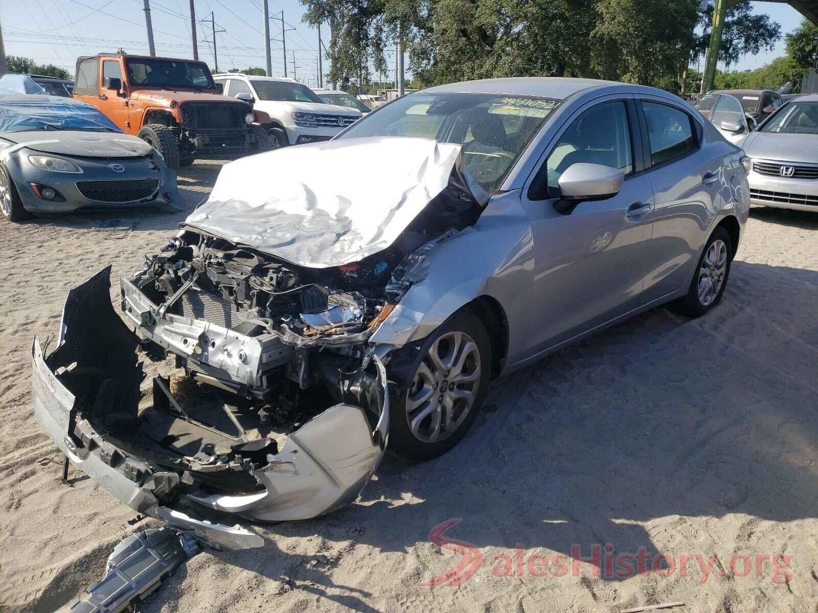 3MYDLBYV6JY311980 2018 TOYOTA YARIS