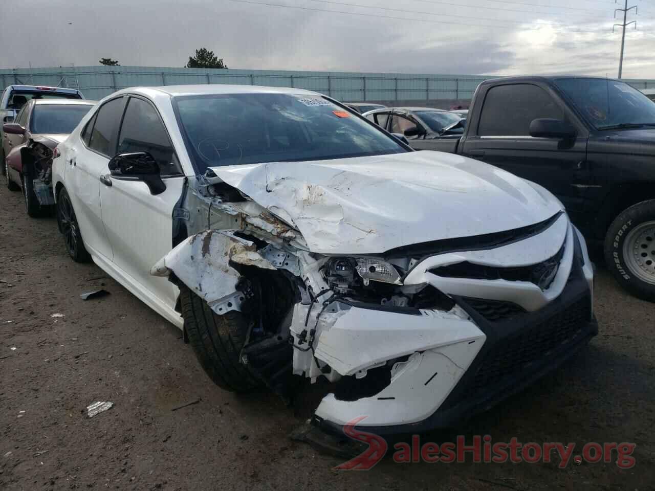 4T1G11BK7NU053418 2022 TOYOTA CAMRY