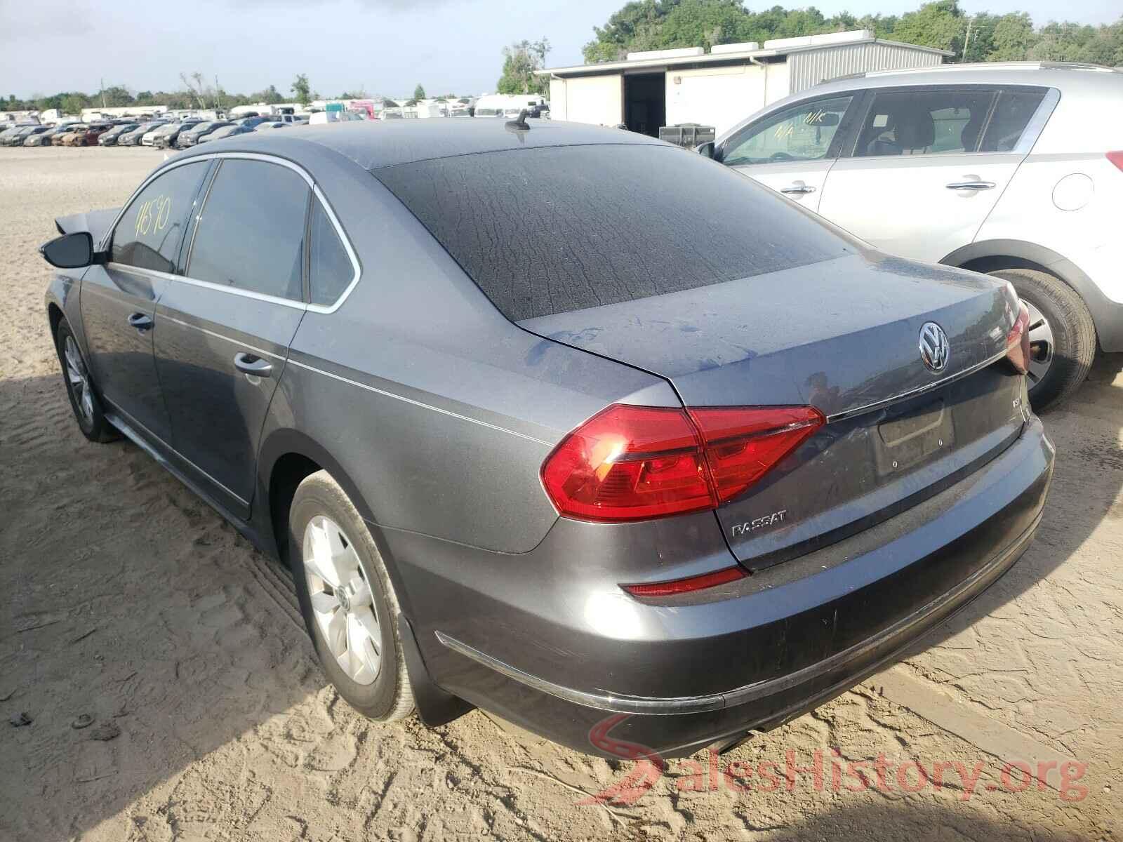 1VWAT7A3XGC065215 2016 VOLKSWAGEN PASSAT