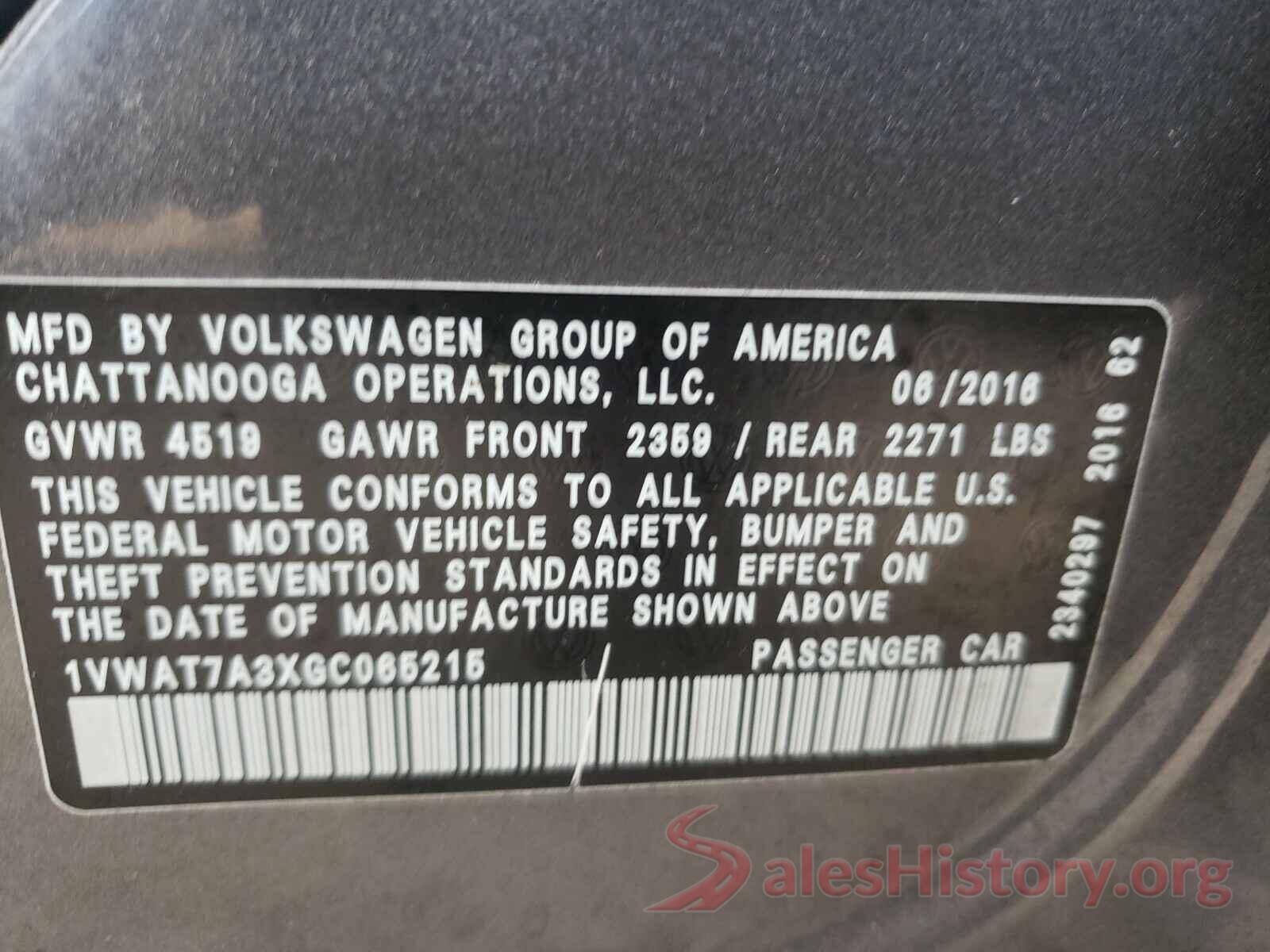 1VWAT7A3XGC065215 2016 VOLKSWAGEN PASSAT