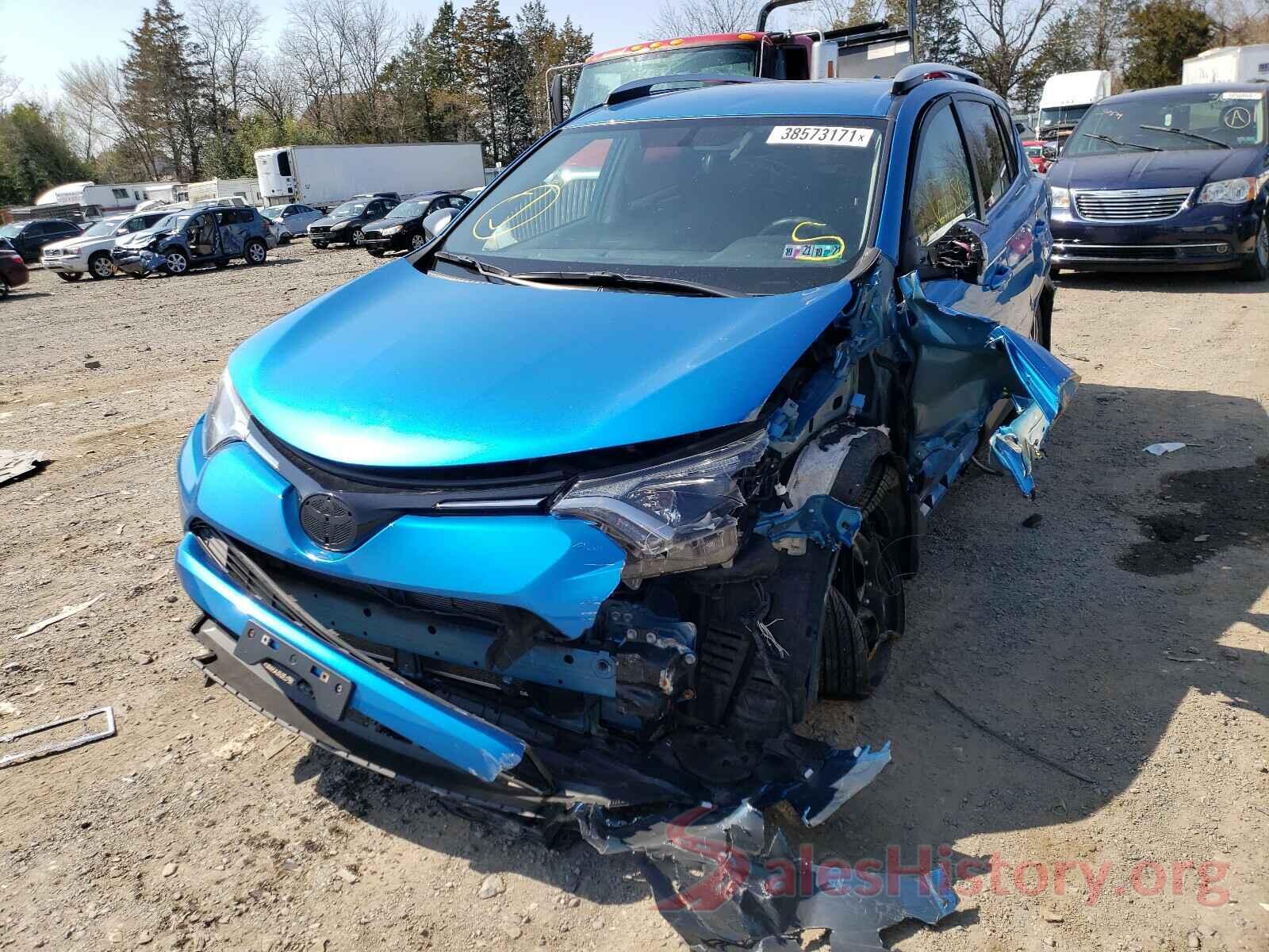 JTMBFREV5GJ102771 2016 TOYOTA RAV4