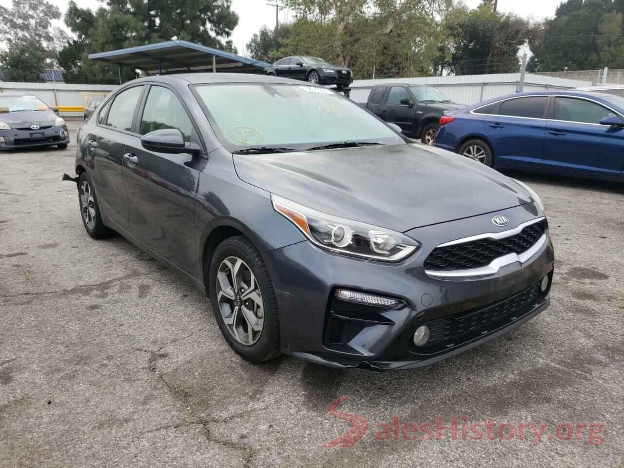 3KPF24AD1KE138041 2019 KIA FORTE