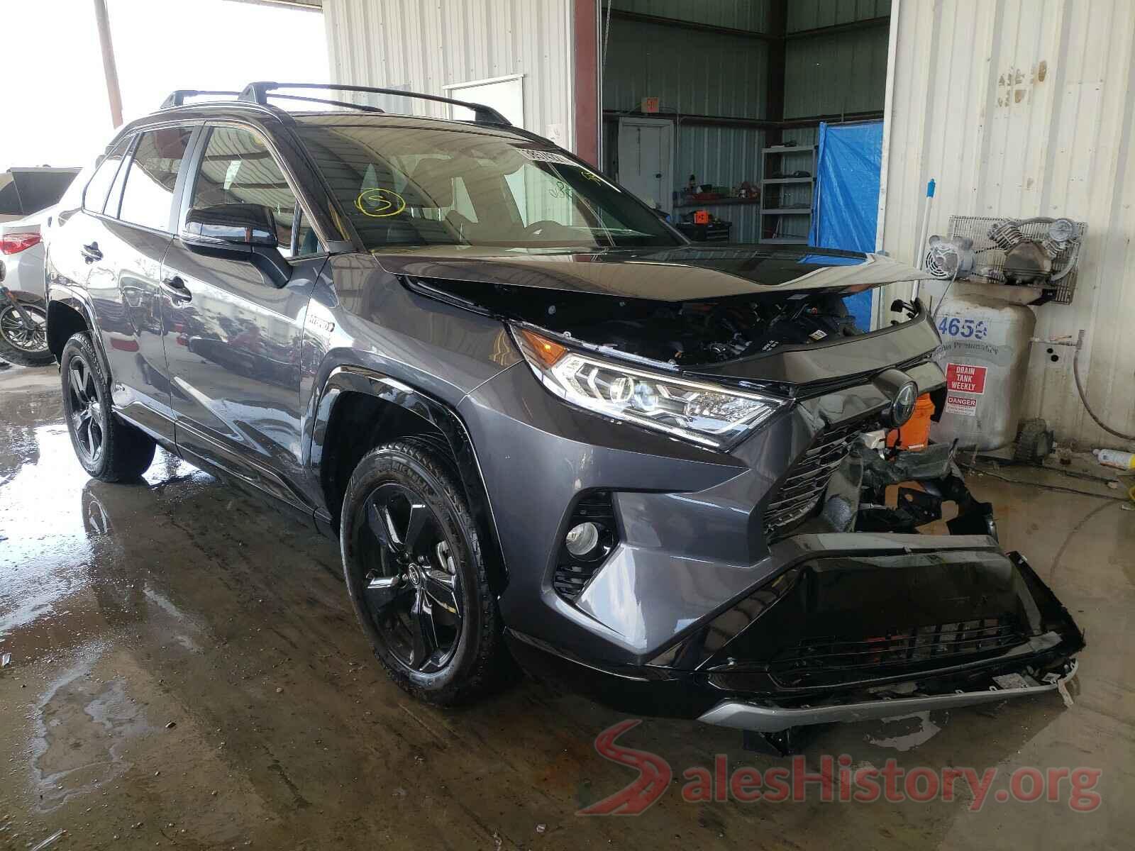 2T3EWRFV0LW082694 2020 TOYOTA RAV4