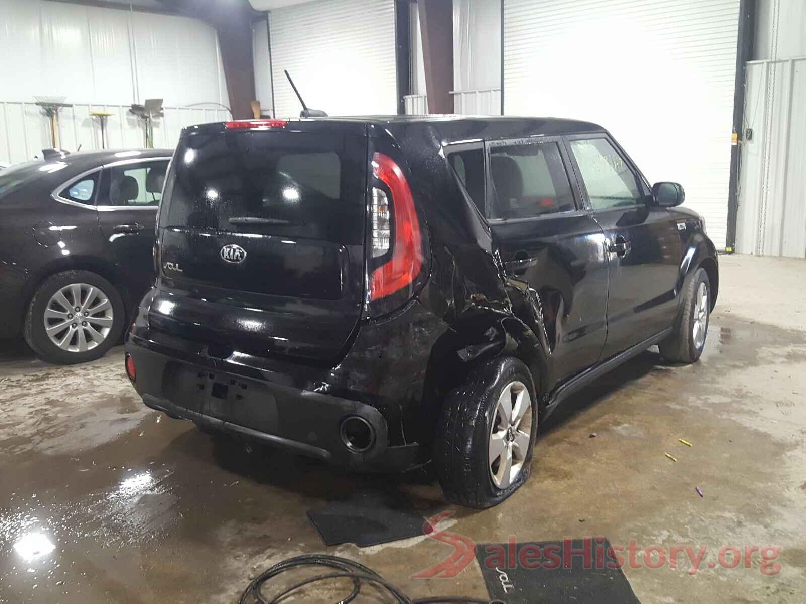 KNDJN2A21J7561009 2018 KIA SOUL