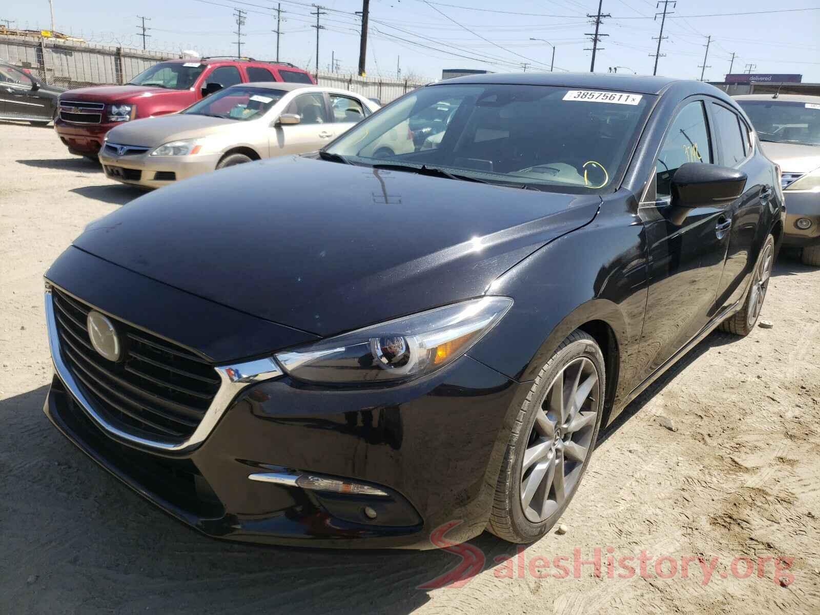 3MZBN1M39JM173063 2018 MAZDA 3